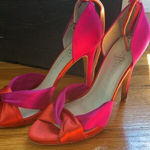 Ivanka Trump size 8.5 Basha 4.5 inch heel
